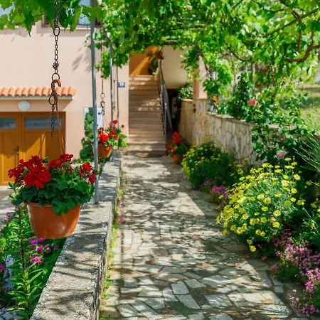 Lili-3 By Interhome *