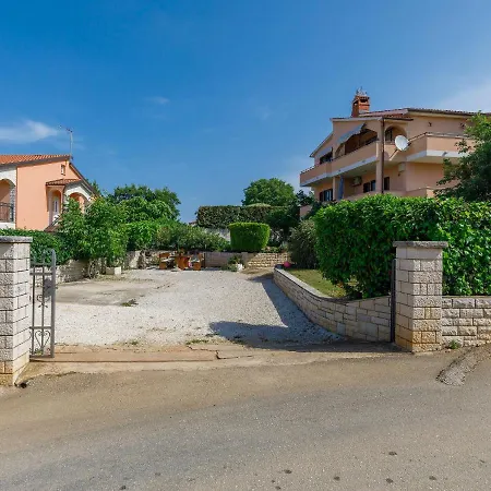 Lili-3 By Interhome Appartement