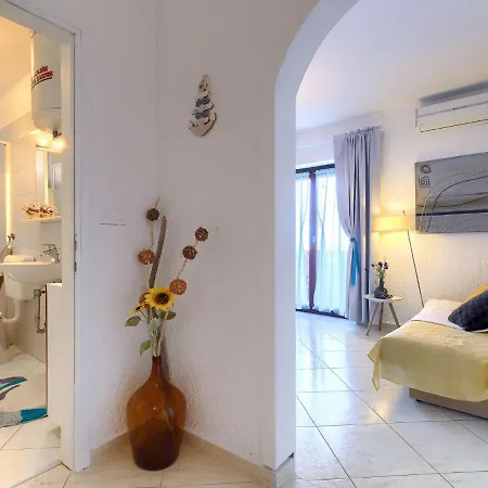 Lili-3 By Interhome *