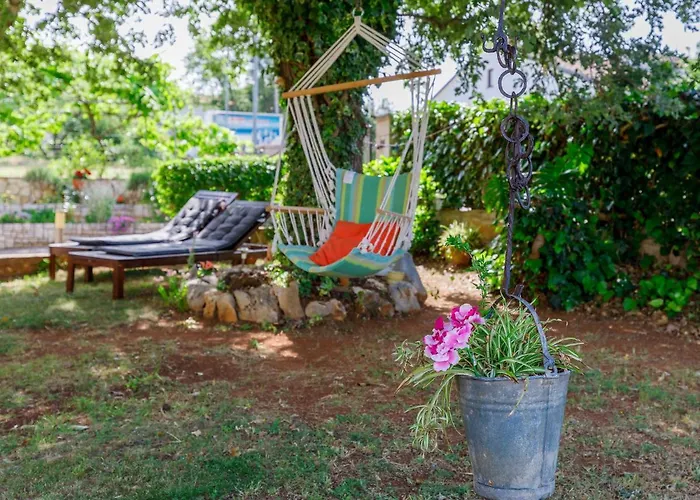 Appartamento Lili-3 By Interhome