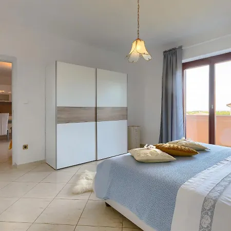 Apartment Lili-3 By Interhome